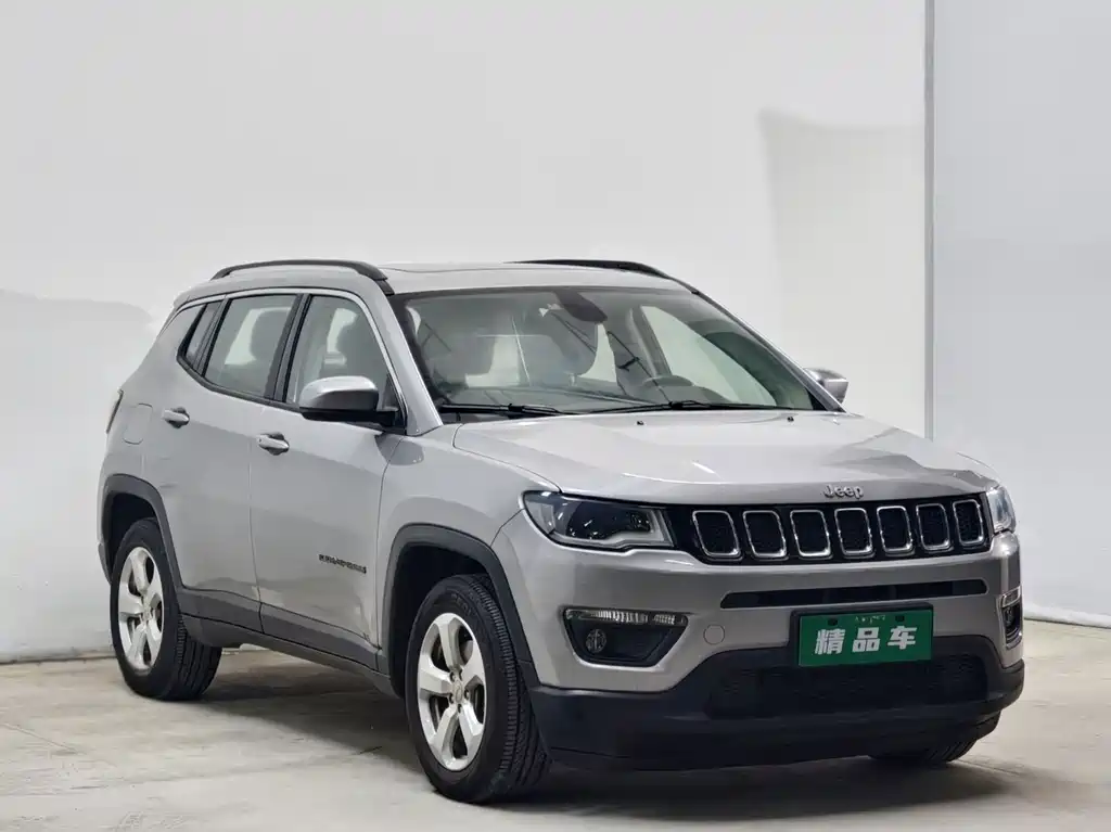 Jeep Compass — миниатюра 3