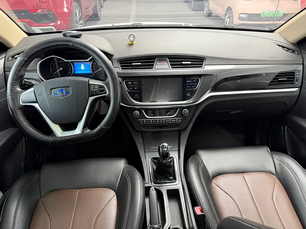 Geely Emgrand 2017 RS 1.5L MT