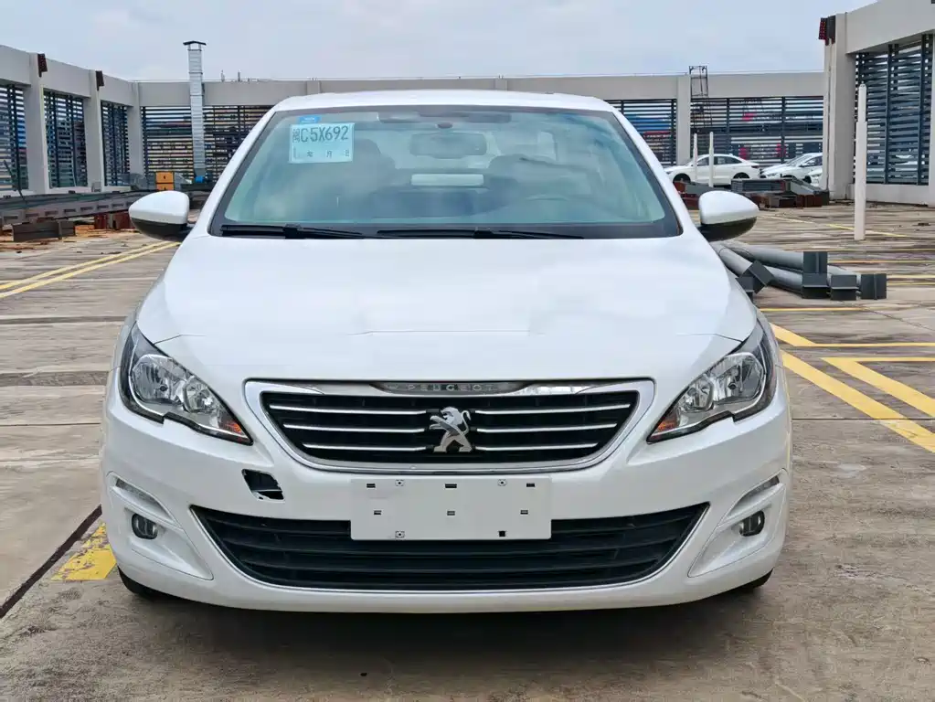 Peugeot 408 — миниатюра 2