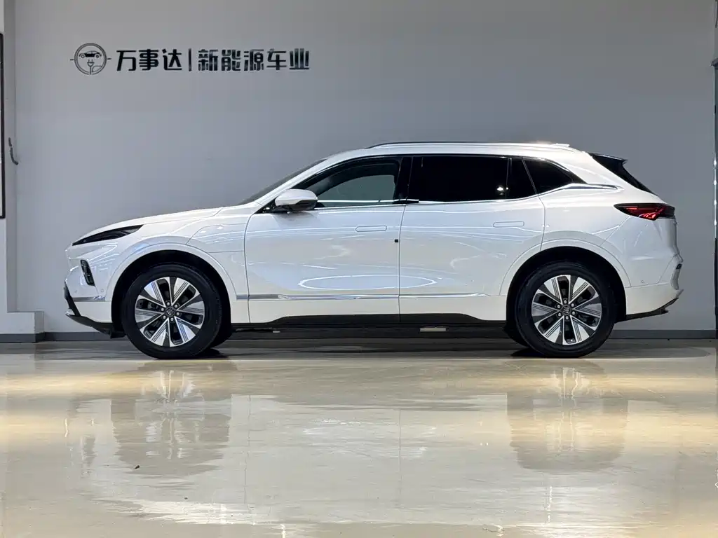 Buick E5 2025 620KM Premium