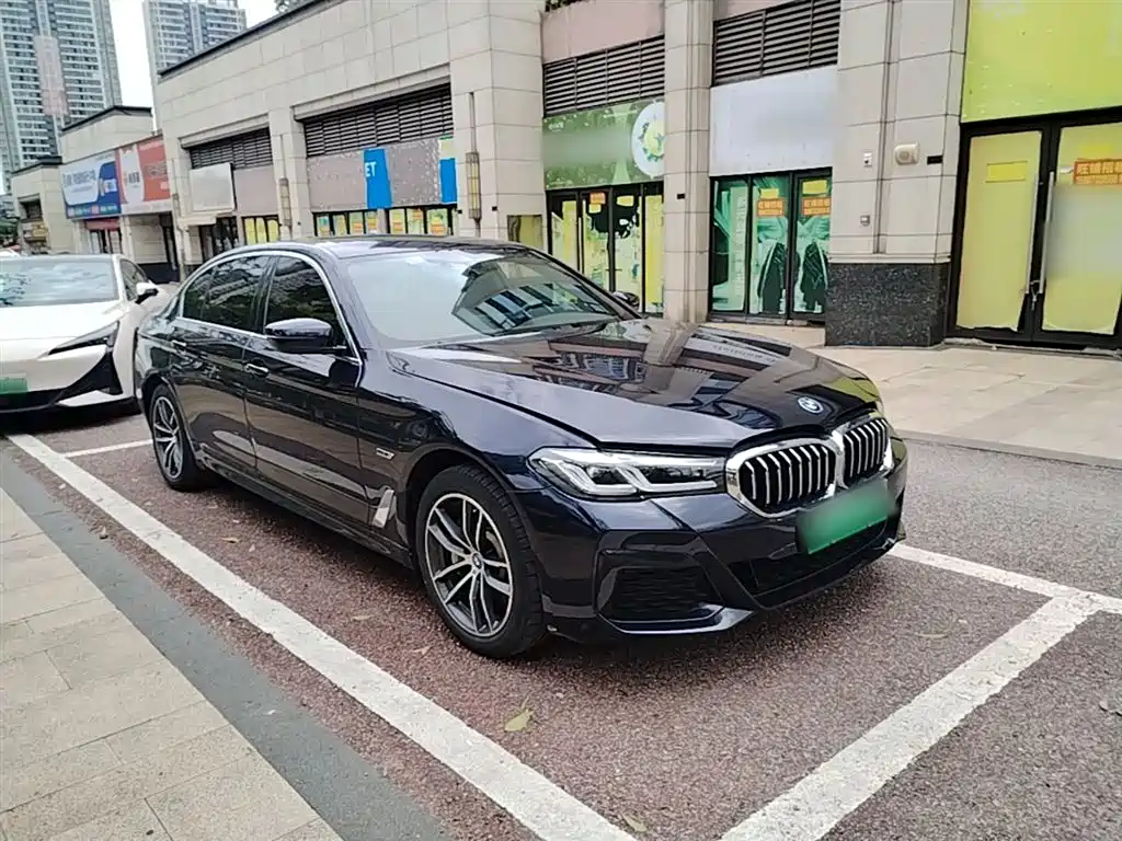 BMW 5 Series 5 2022 535Le M Sport