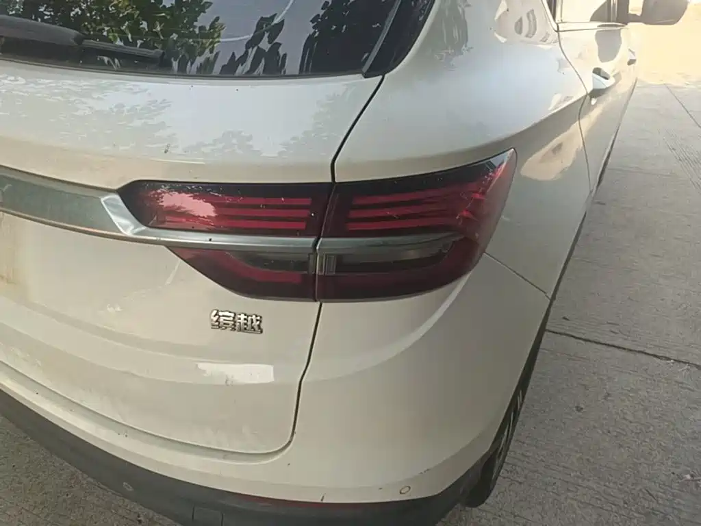 Geely Binyue — миниатюра 8