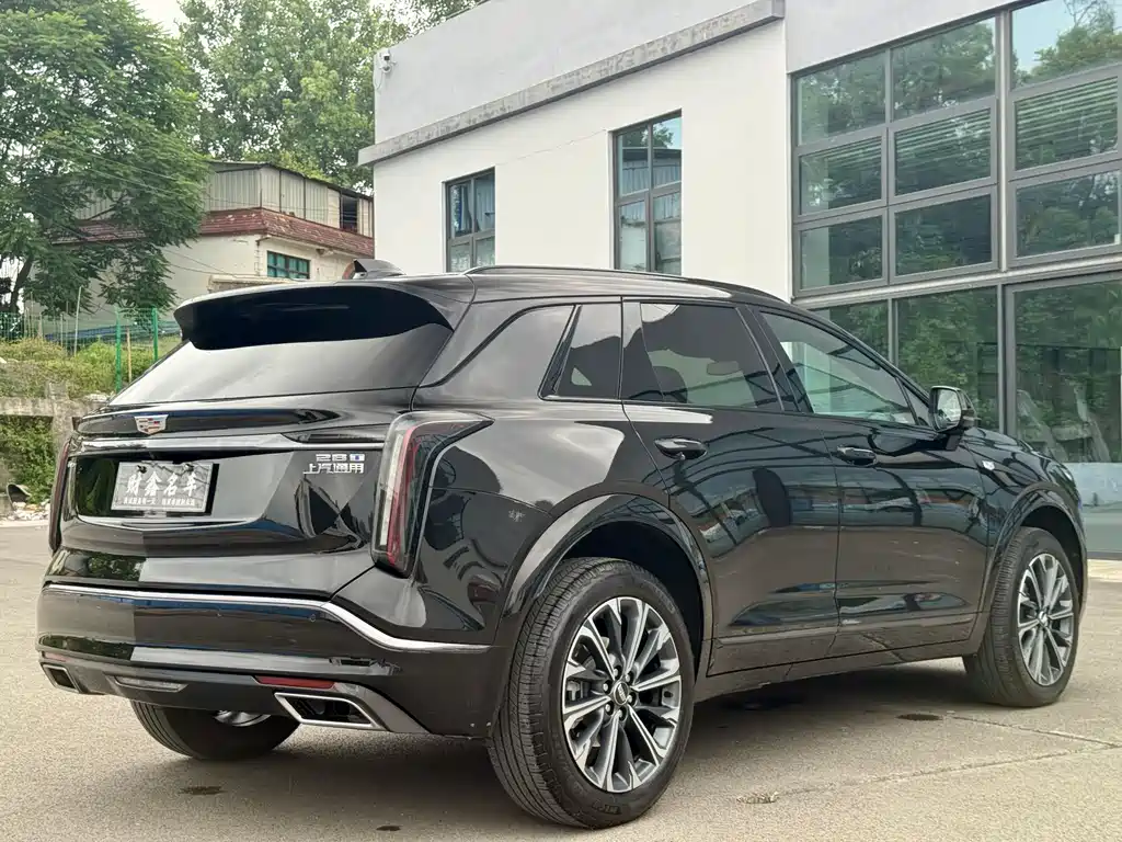 Cadillac XT5 2025 2.0T Luxury