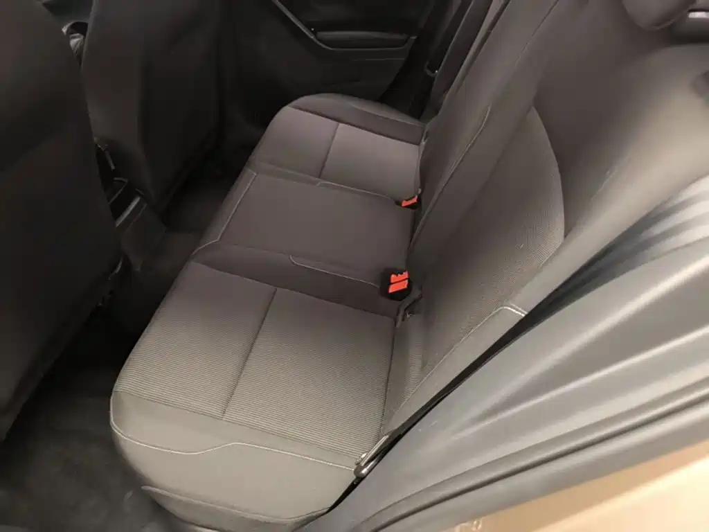 Volkswagen Golf — миниатюра 17