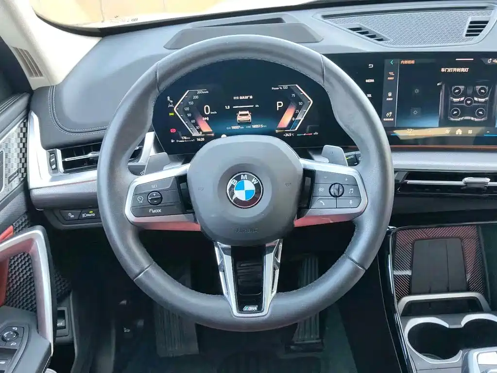 BMW X1 — миниатюра 11