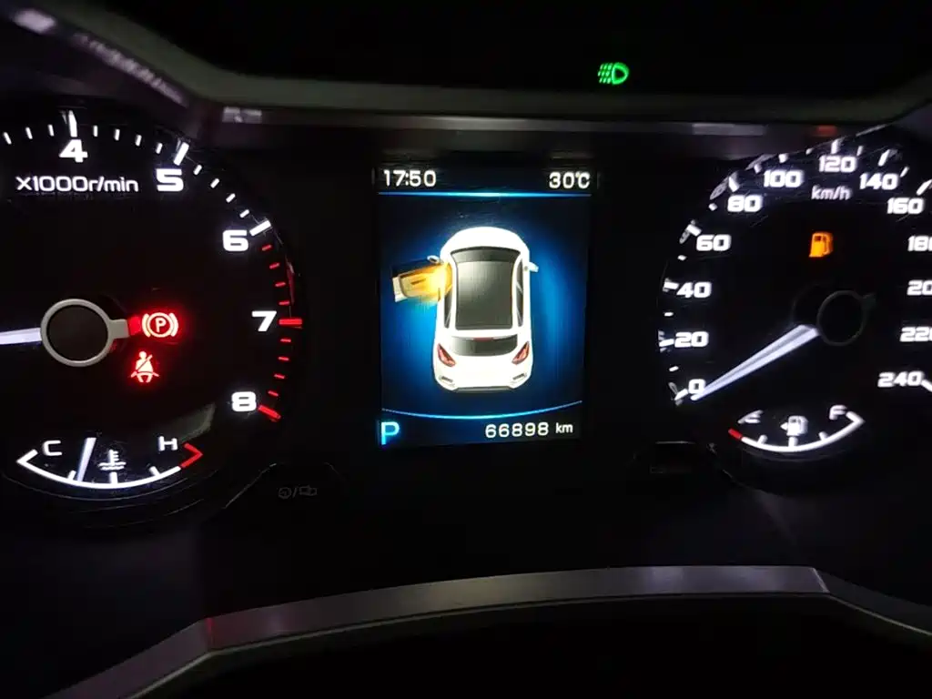 Geely Emgrand GS — миниатюра 12
