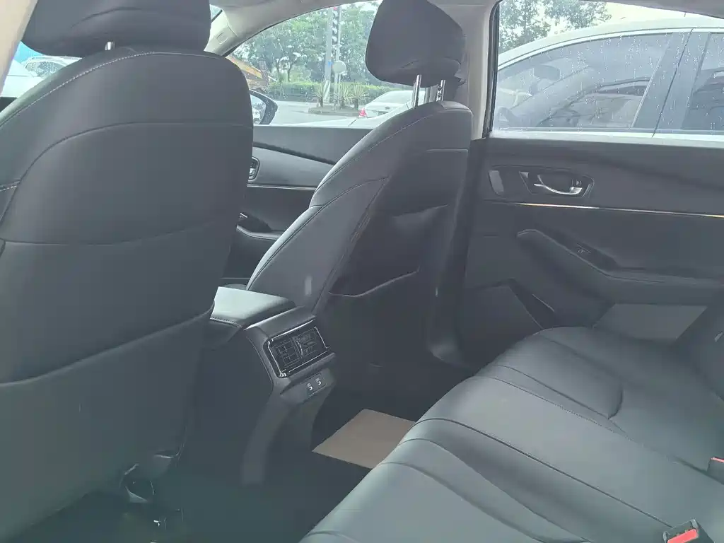 Honda Accord 2025 260TURBO Luxury