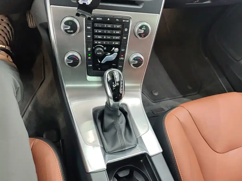 Volvo S60 — миниатюра 14