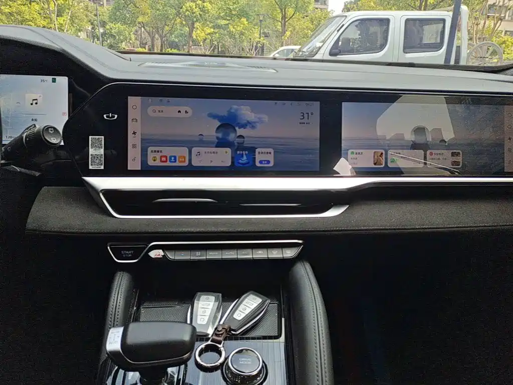 Geely Xingyue L — миниатюра 13