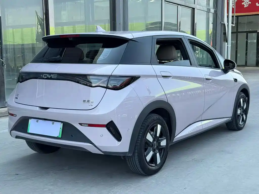 BYD Dolphin — миниатюра 6