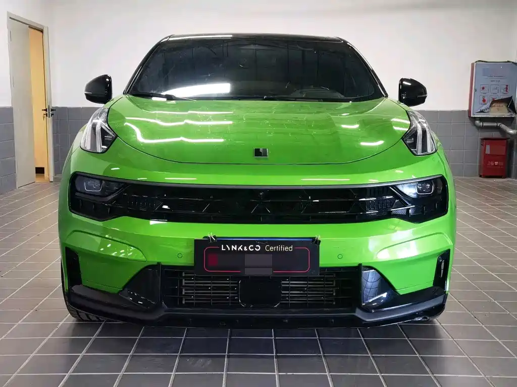 Lynk & Co 05 — миниатюра 2