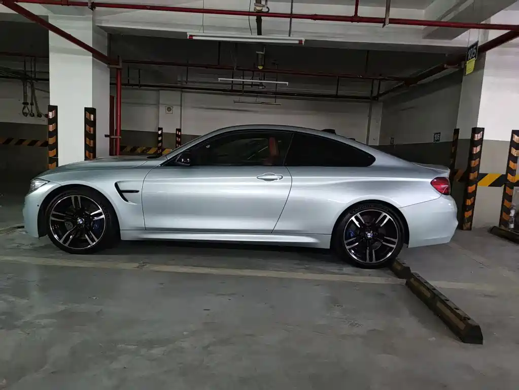 BMW M4 — миниатюра 15