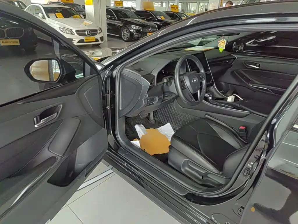 Toyota Avalon — миниатюра 16