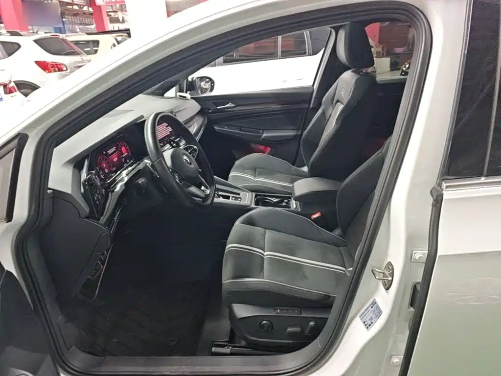 Volkswagen Golf — миниатюра 15