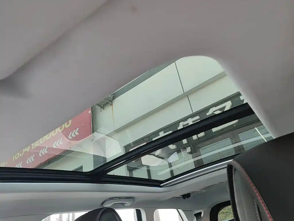 Peugeot 5008 — миниатюра 18