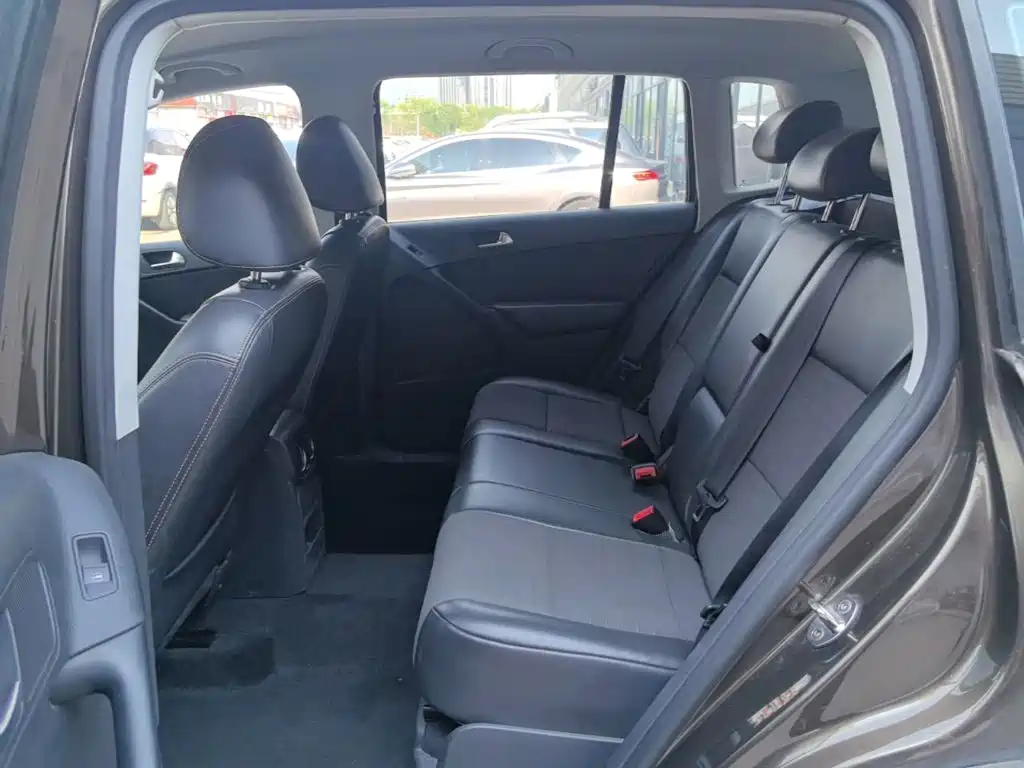 Volkswagen Tiguan — миниатюра 17