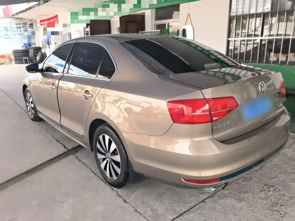 Volkswagen Sagitar — миниатюра 5