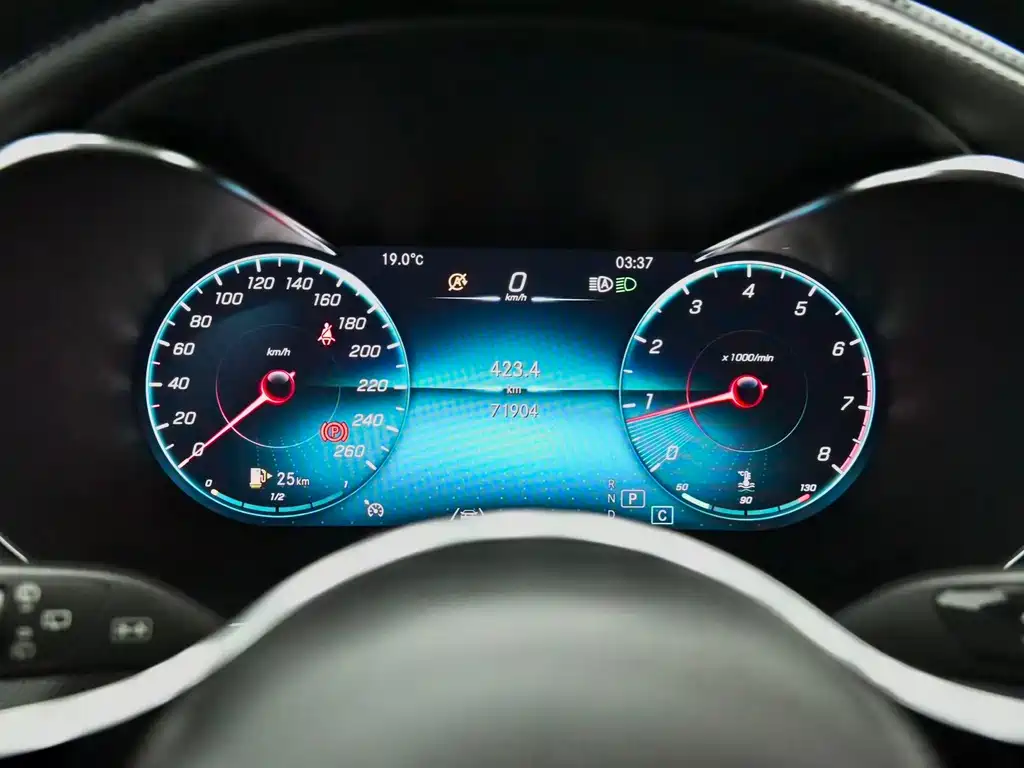 Mercedes-Benz GLC — миниатюра 4