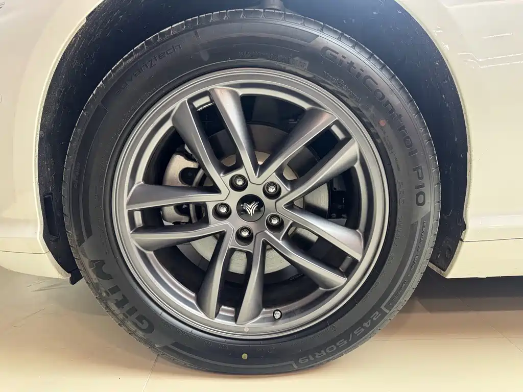Neta S Shooting Brake — миниатюра 22