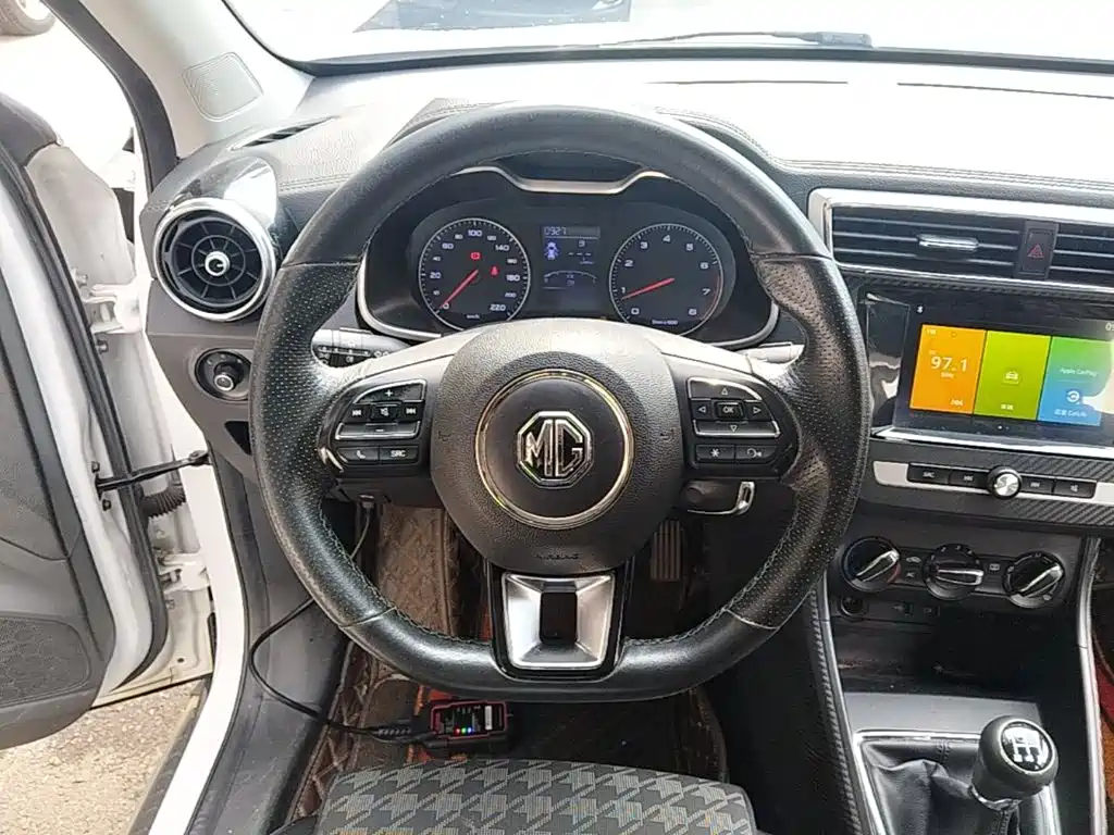 MG ZS — миниатюра 11