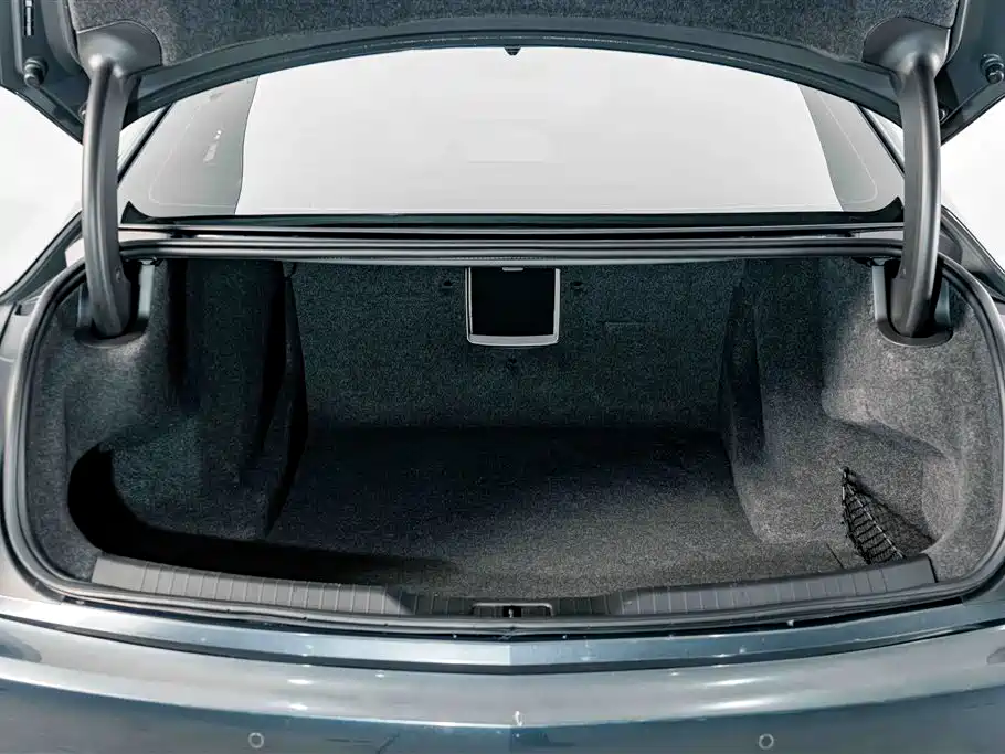 Cadillac CT6 — миниатюра 23
