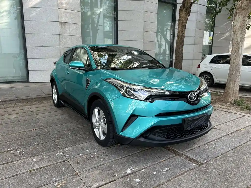 Toyota C-HR — миниатюра 3