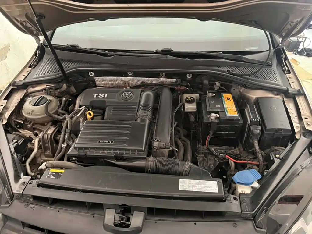 Volkswagen Golf — миниатюра 11