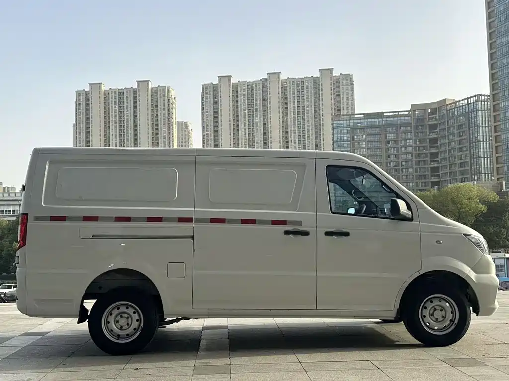 DONGFENG YUFENG EM26