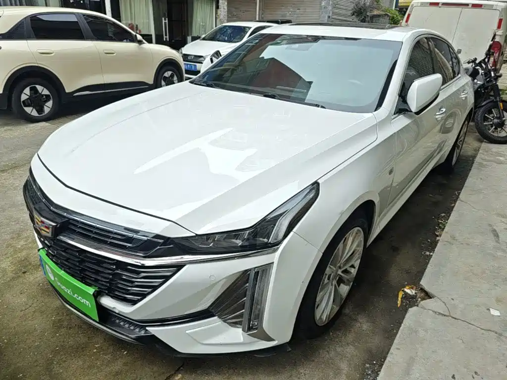 Cadillac CT5 — миниатюра 2