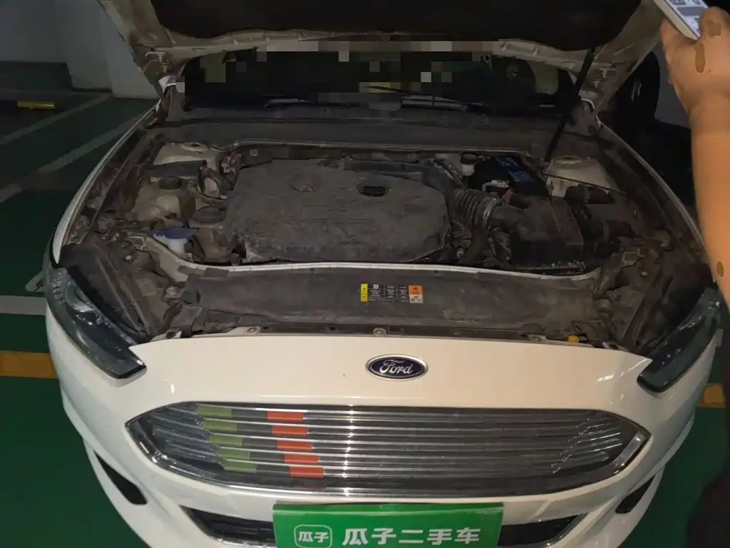 Ford Mondeo — миниатюра 21