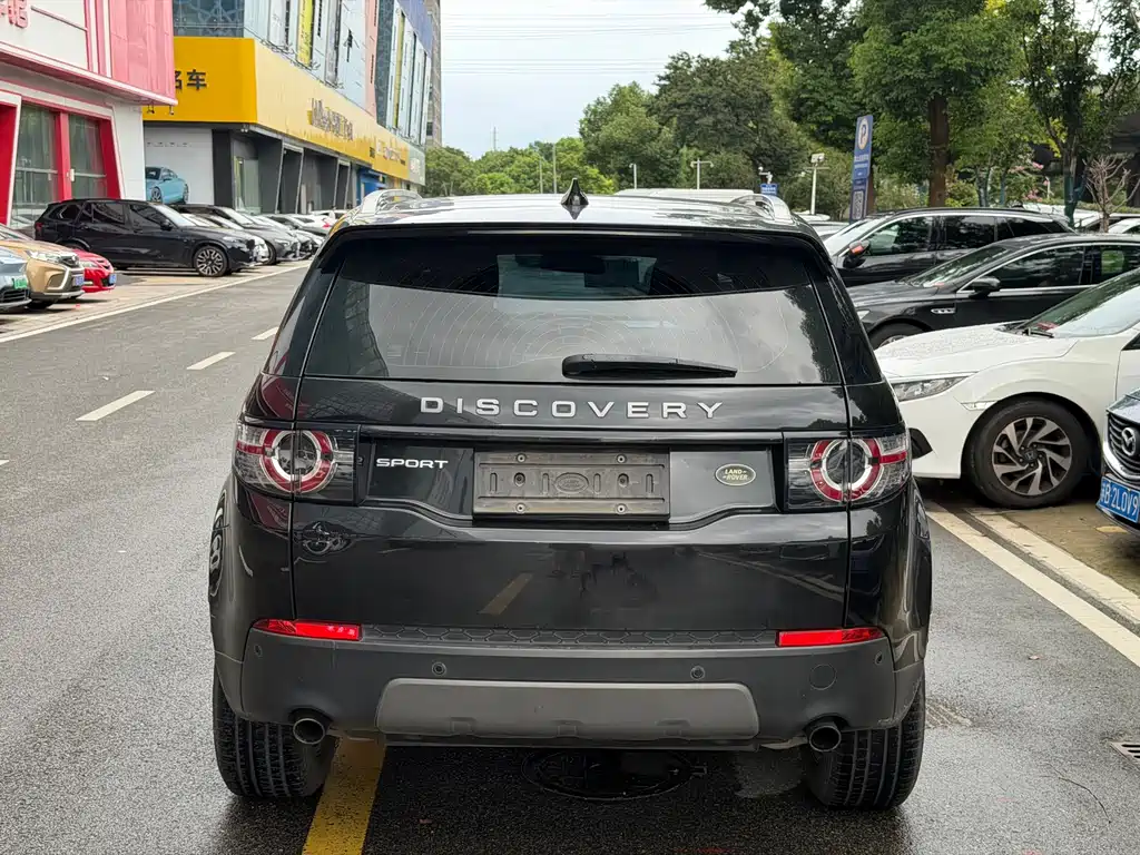 Land Rover Discovery Sport — миниатюра 6