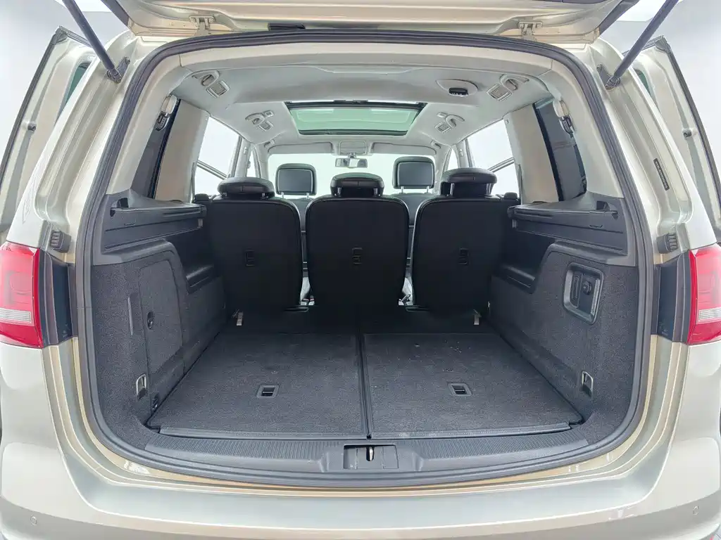 Volkswagen Sharan — миниатюра 21