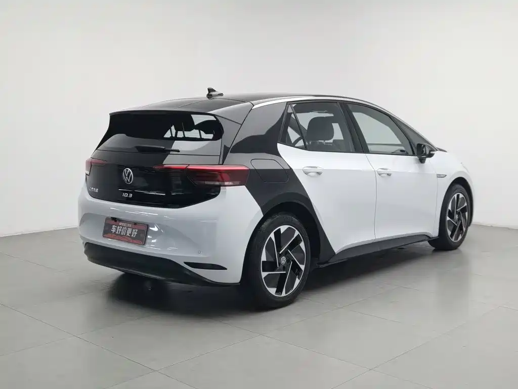 Volkswagen ID.3 — миниатюра 2