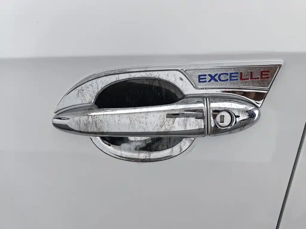 Buick Excelle — миниатюра 18