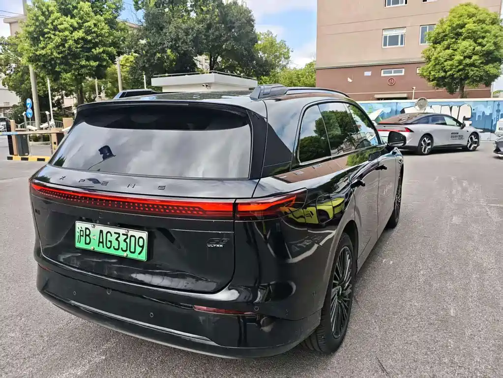 XPeng G9 — миниатюра 3