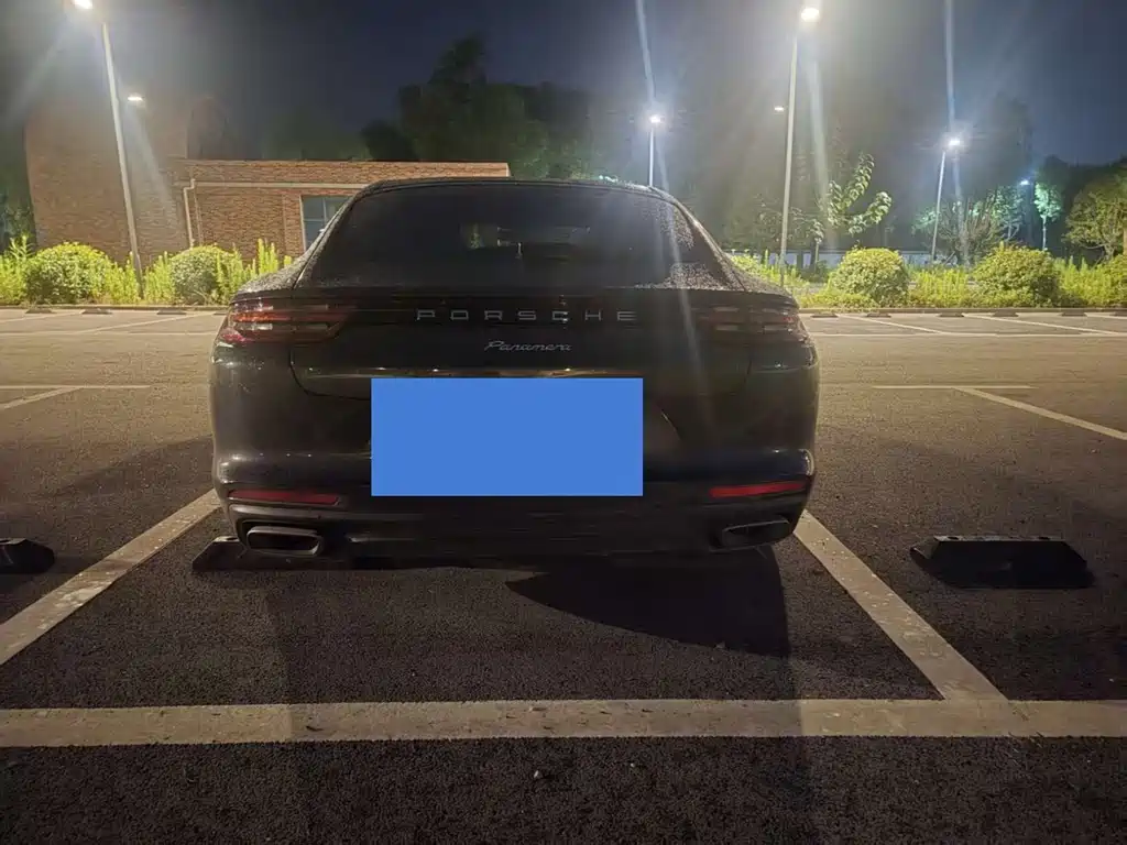 Porsche Panamera — миниатюра 5