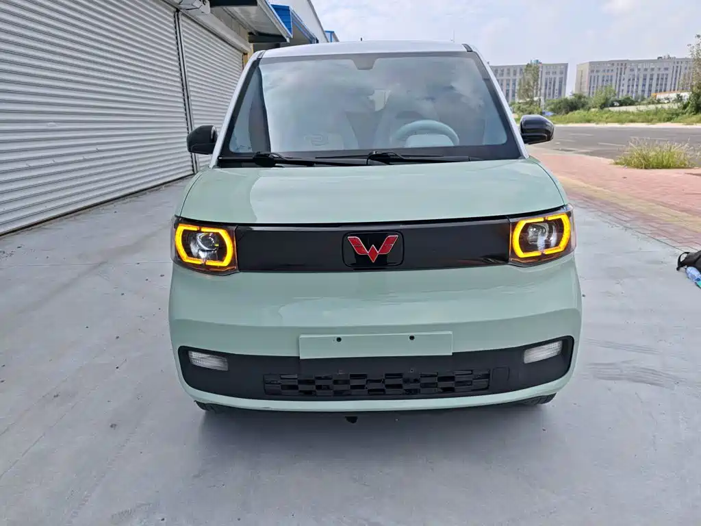 Wuling MINIEV — миниатюра 3