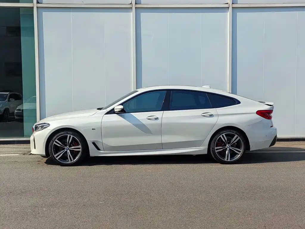BMW 6 Series GT — миниатюра 2