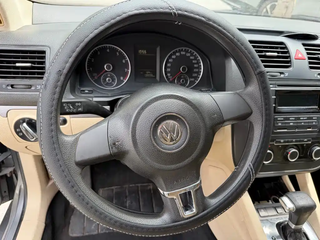 Volkswagen Sagitar — миниатюра 6