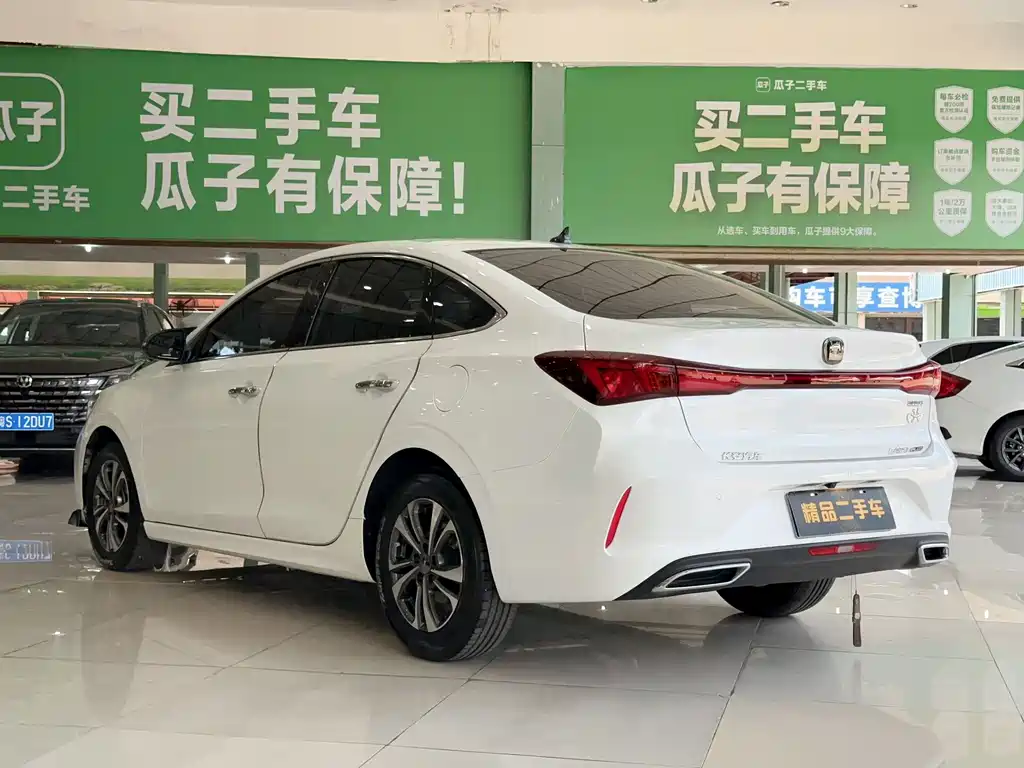 Changan Eado — миниатюра 4