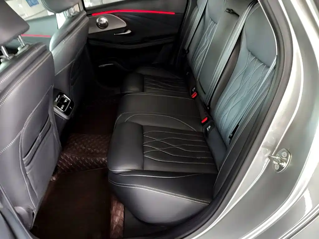 Chery Arrizo 8 — миниатюра 17