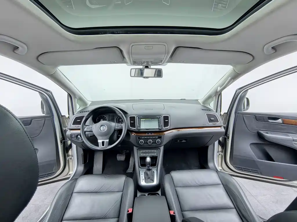Volkswagen Sharan — миниатюра 24