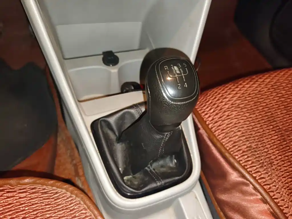Skoda Rapid — миниатюра 14