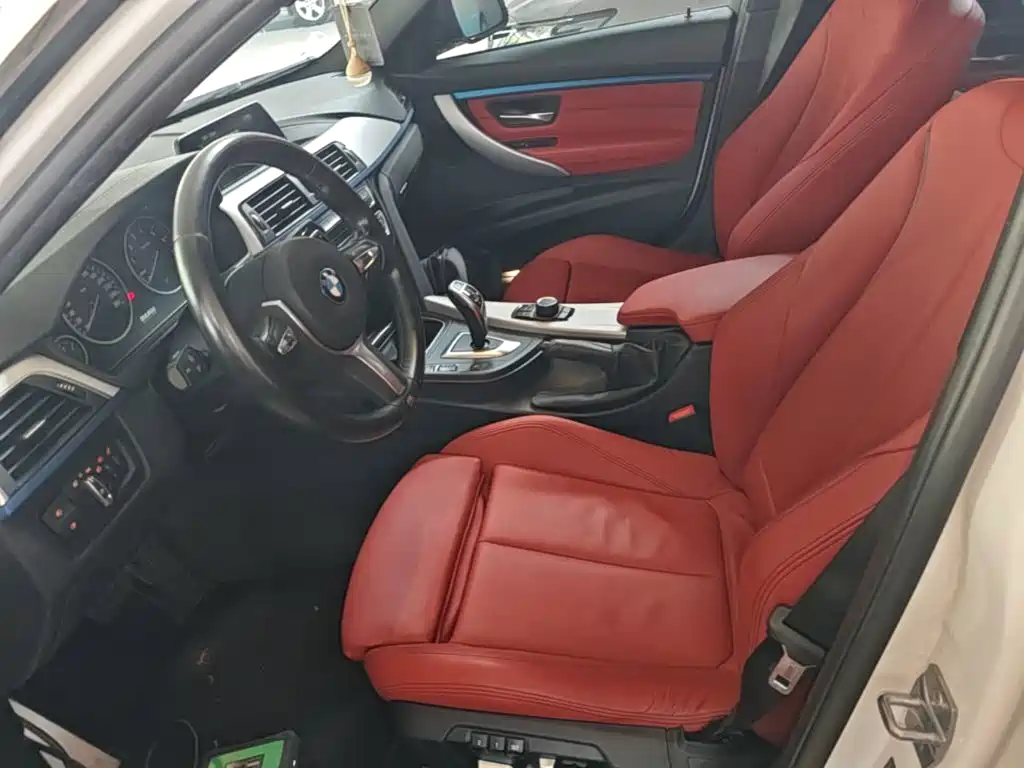 BMW 3 Series — миниатюра 15