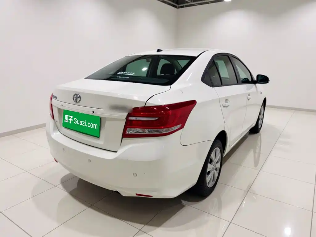 Toyota Vios — миниатюра 4