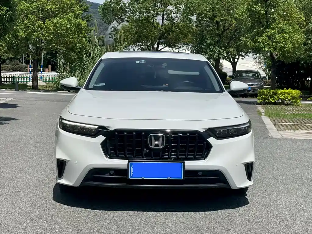 Honda Inspire — миниатюра 2