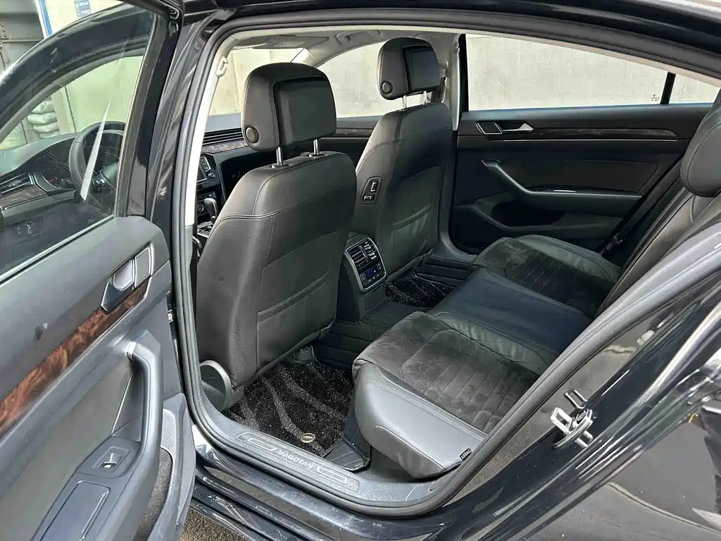 Volkswagen Magotan — миниатюра 4