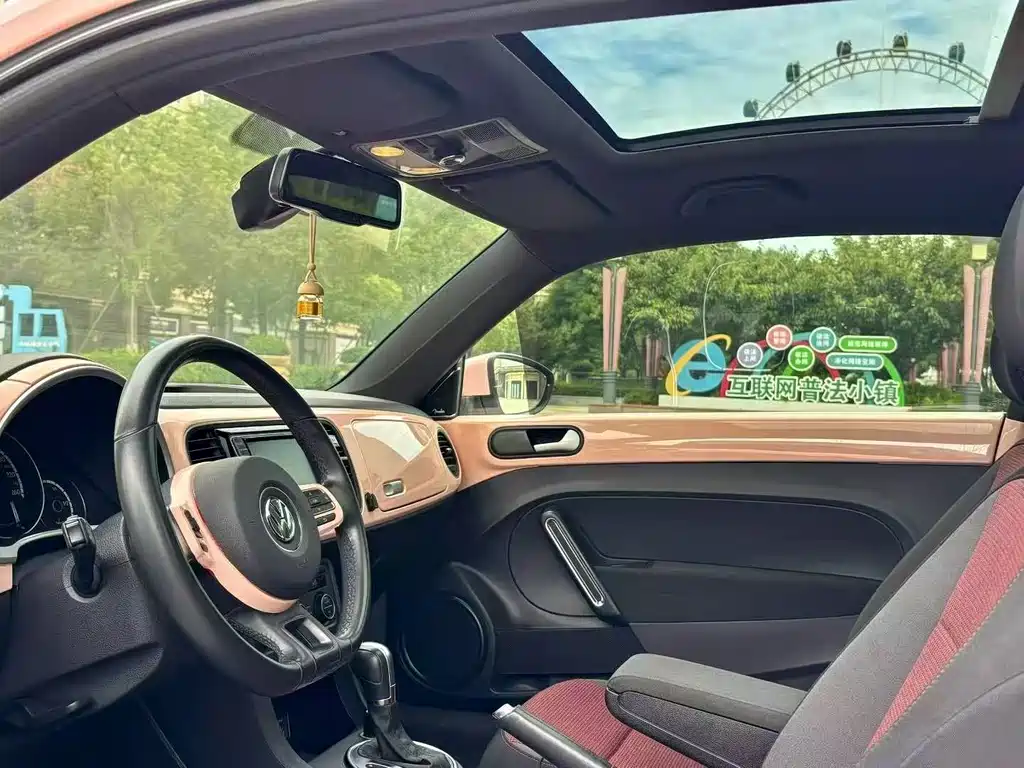 Volkswagen Beetle — миниатюра 4