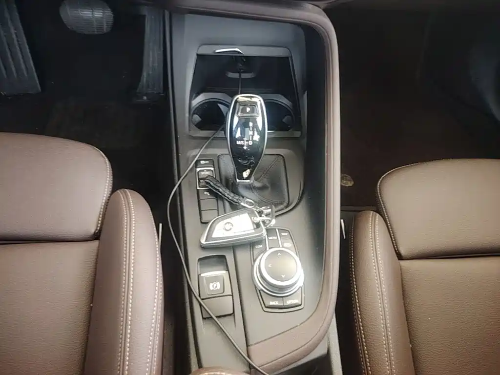 BMW X1 — миниатюра 14