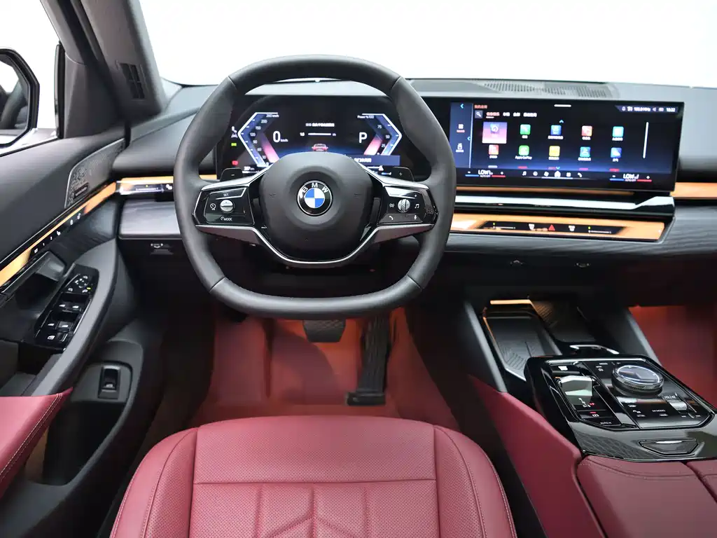 BMW 5 Series — миниатюра 12
